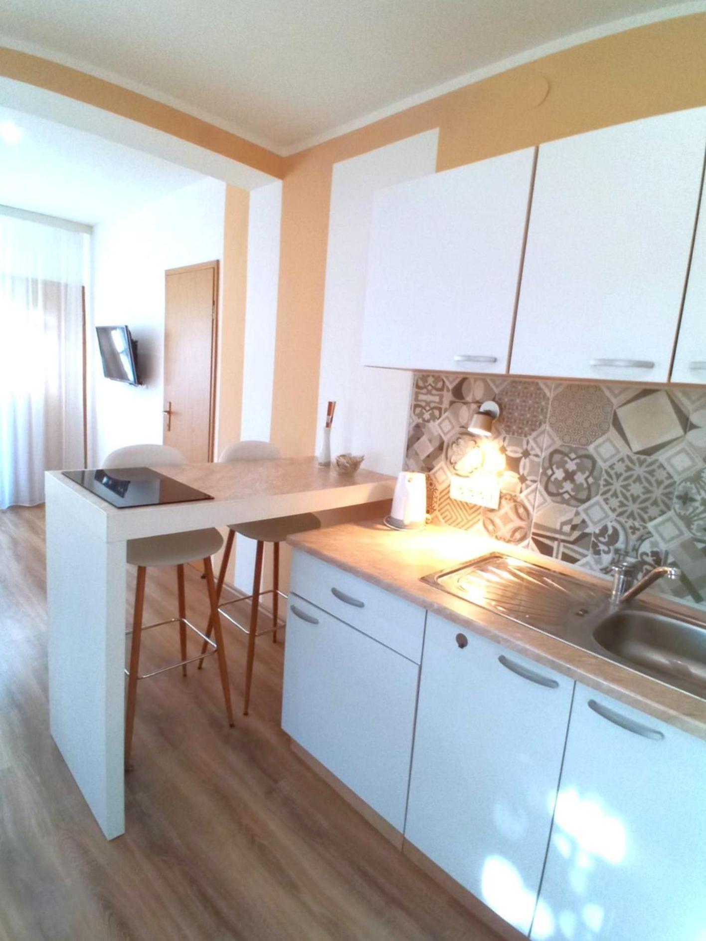 Guesthouse Cecilia มาลินสกา ภายนอก รูปภาพ