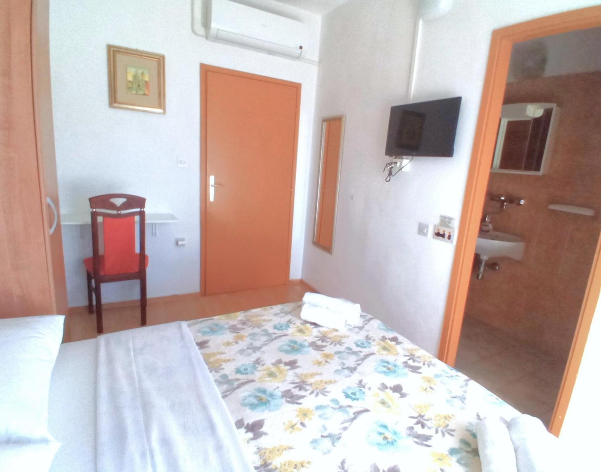 Guesthouse Cecilia มาลินสกา ห้อง รูปภาพ